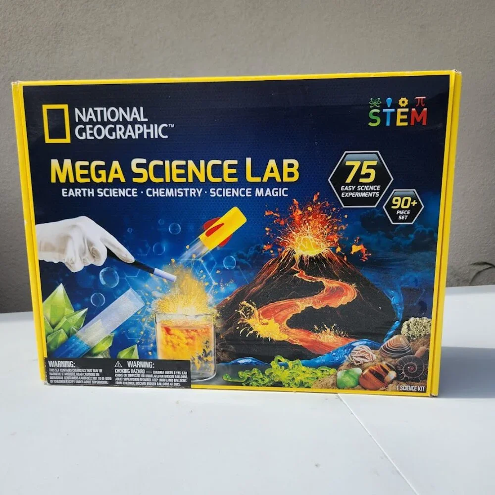 NATIONAL GEOGRAPHIC Mega Science Lab Kit 75 Experiments Chemistry STEM Earth sci
